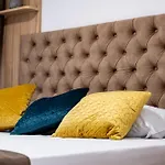 Angel 2bdrm Modern