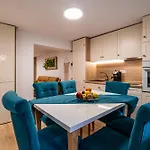 Angel 2bdrm Modern شقة *