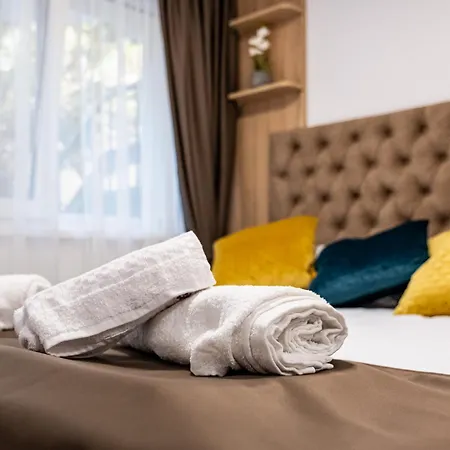 Angel 2bdrm Modern * Warna