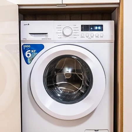 Angel 2bdrm Modern Varna